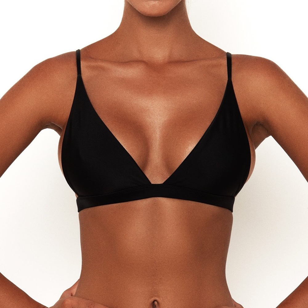 ✨SOLD✨ Fae Swim “Lacuna” Bikini Top